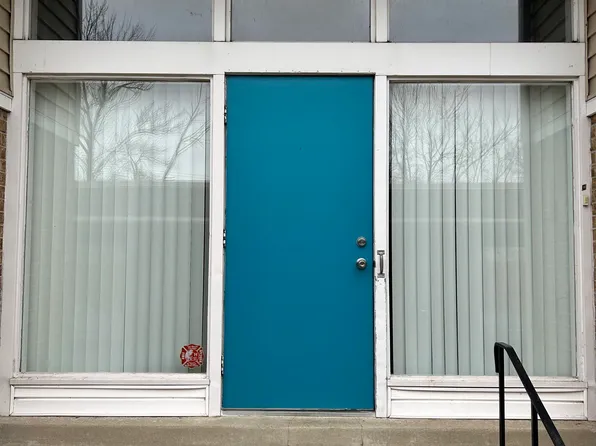 5633 S Wayne Ave APT B, Fort Wayne, IN 46807