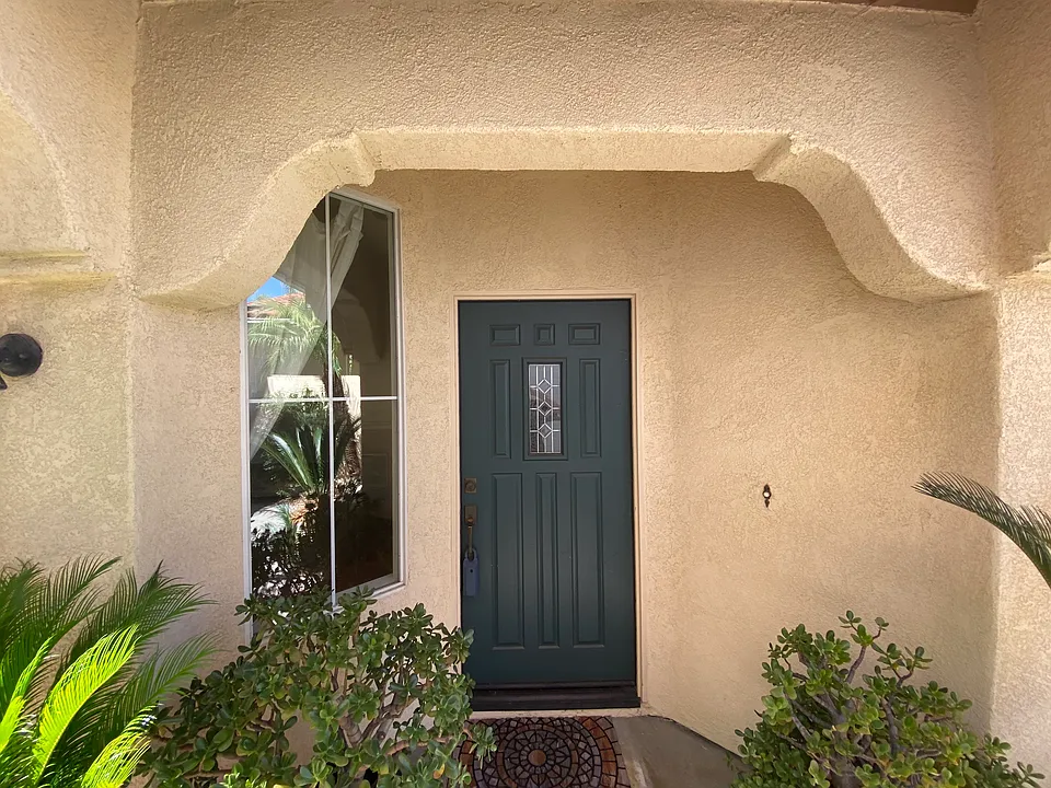 27 Colony Way