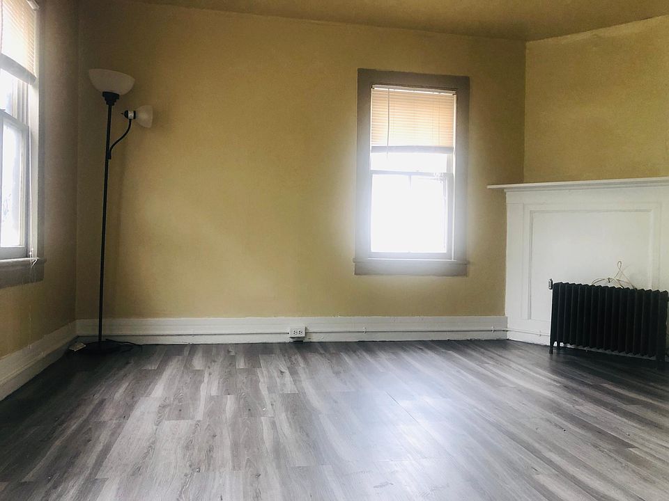 1st image of 55 N Chestnut St #2
