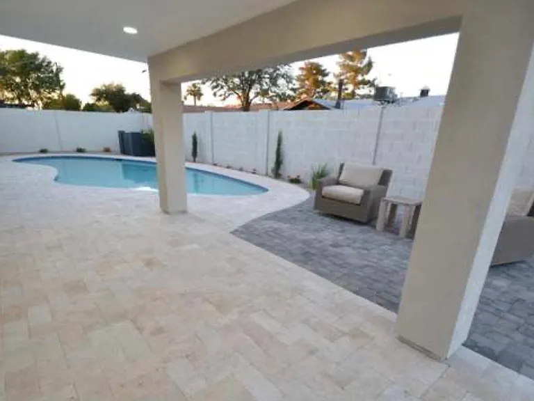 8650 E Virginia Ave — Photo 5