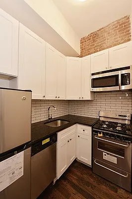 Rented by Think Properties | media 12