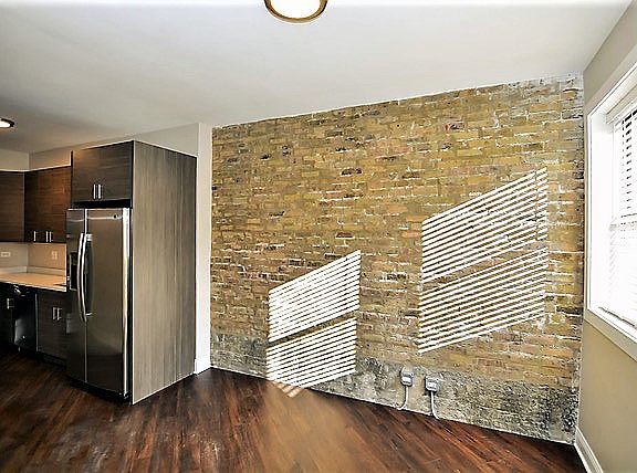 4th image of 2228 N Sawyer Ave #2230GARDEN