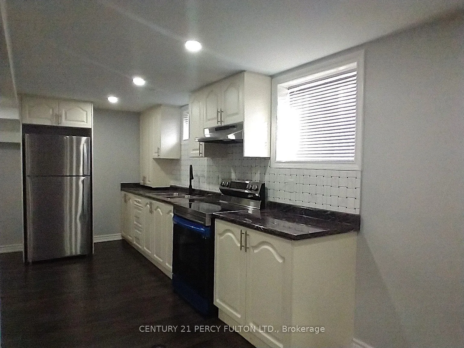 2 bed, $1,800 — Photo 4