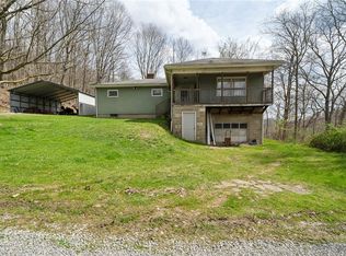 124 Middle Rd, Industry, PA 15052