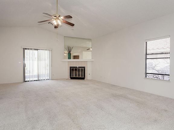 4th image of 7828 Sailboat Ln