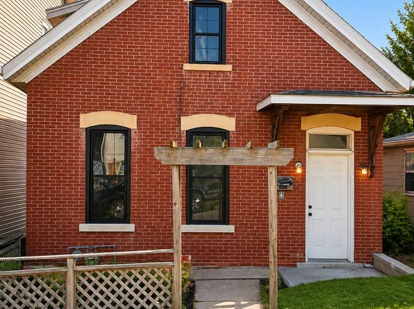 2415 Queen St, Dubuque, IA 52001