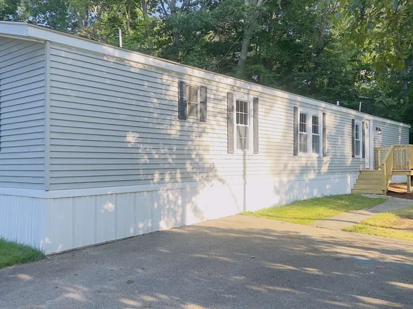 15 Juniper Street, Exeter, NH 03833