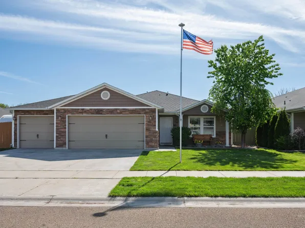 10 N Zion Park Dr, Nampa, ID 83651