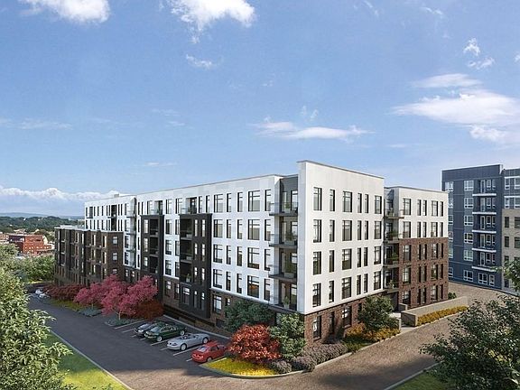 4th image of 191 Washington St #714