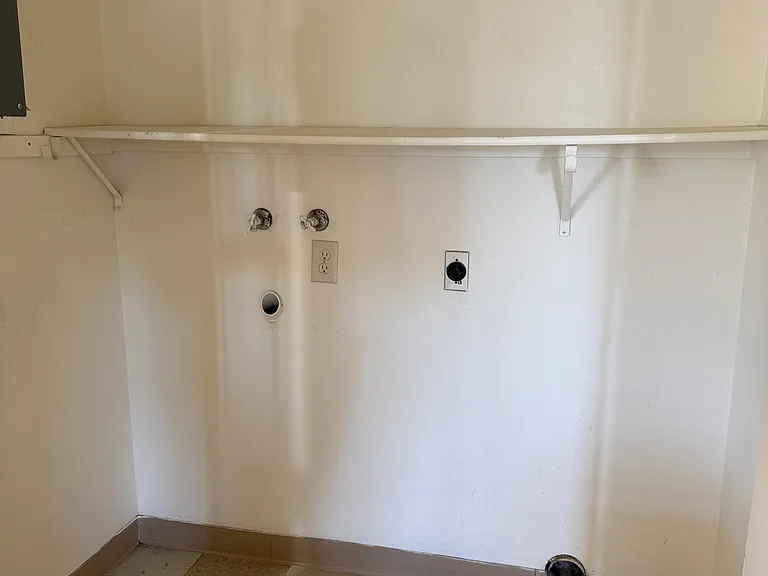 398 Alemar Way #4 — Photo 14