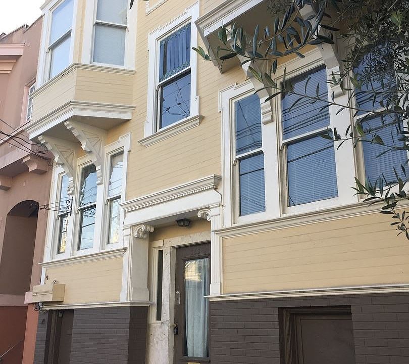 1st image of 365 29th St APT 2