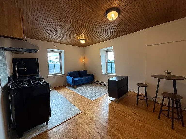 2703 W Main St #3 — Photo 2