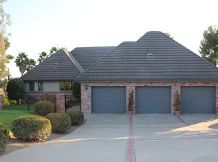 1118 Orangewood Dr, Escondido, CA 92025