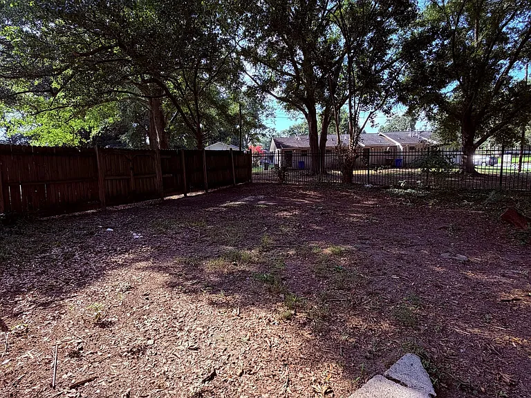 1280 Janice Ln NW — Photo 10
