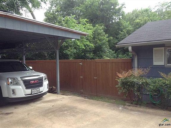 3rd image of 542 Woodside Dr