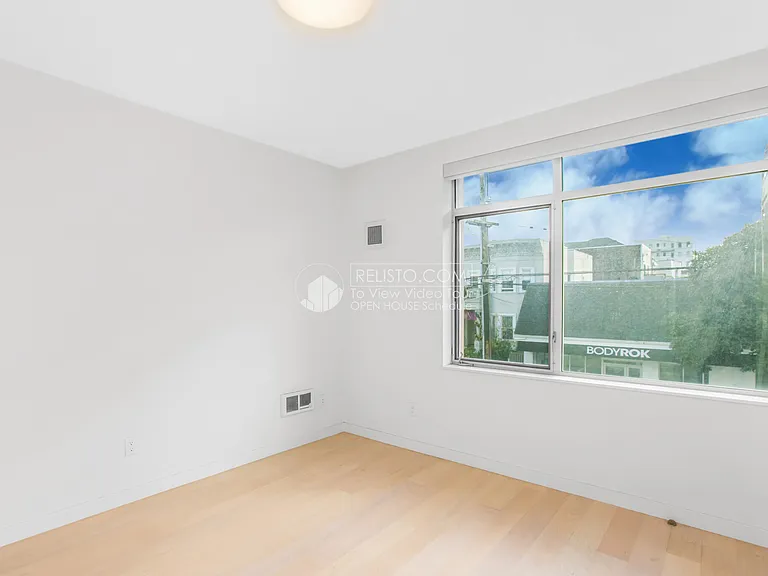 3590 20th St #201 — Photo 14
