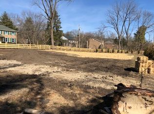 9561 Loveland Madeira Rd, Loveland, OH 45140