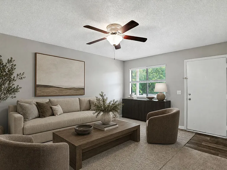 Stonewood Apartments — Photo 10