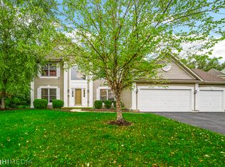 1590 Southridge Trl, Algonquin, IL 60102