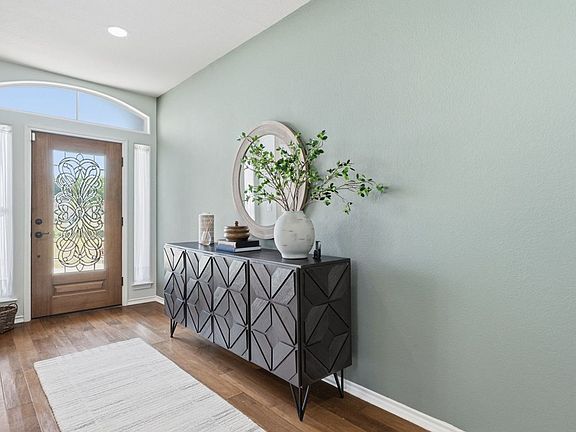 5th image of 108 Agarita Ct