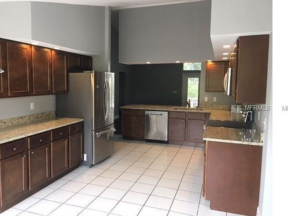 3rd image of 14535 Sawgrass Dr