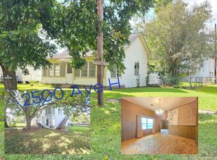 2500 Avenue H, Bay City, TX 77414