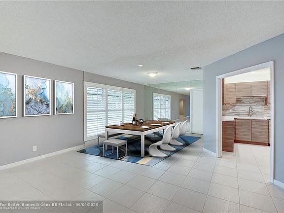 5th image of 1126 W Cypress Dr