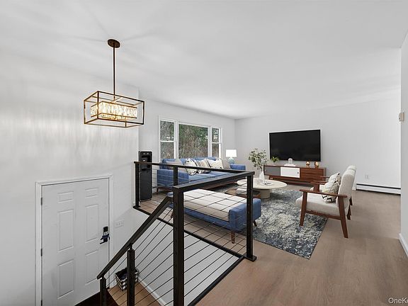 4th image of 7 Edenville Road