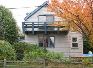 49 Crane Rd, Quincy, MA 02169