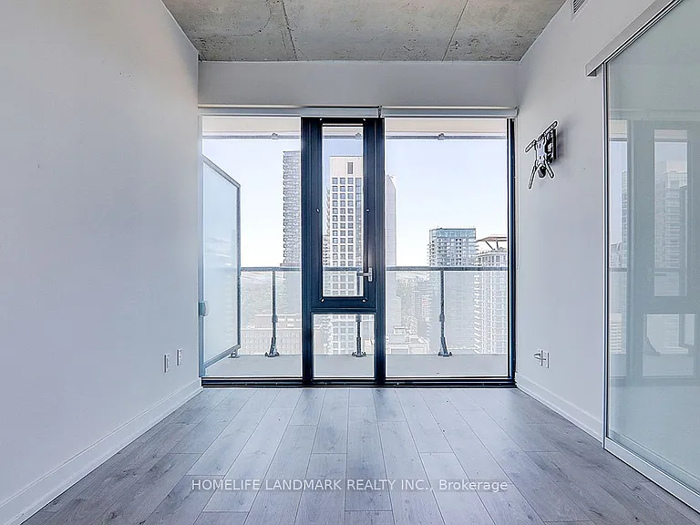 161 Roehampton Ave #2811 — Photo 21