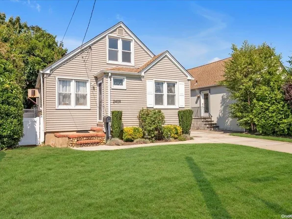 2409 Wood Avenue, Bellmore, NY 11710