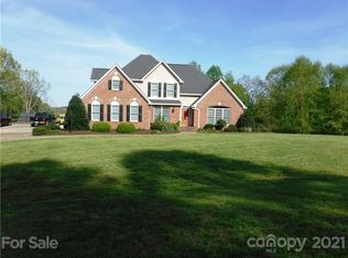 654 Rachel Bell Rd, Mill Spring, NC 28756