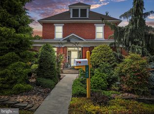 262 N Carlisle St, Greencastle, PA 17225