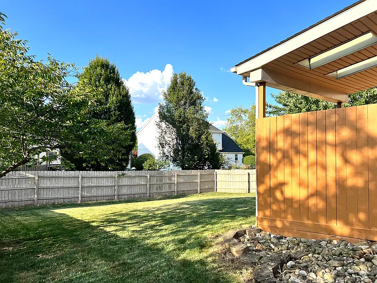 1330 Pannelly Pl — Photo 39