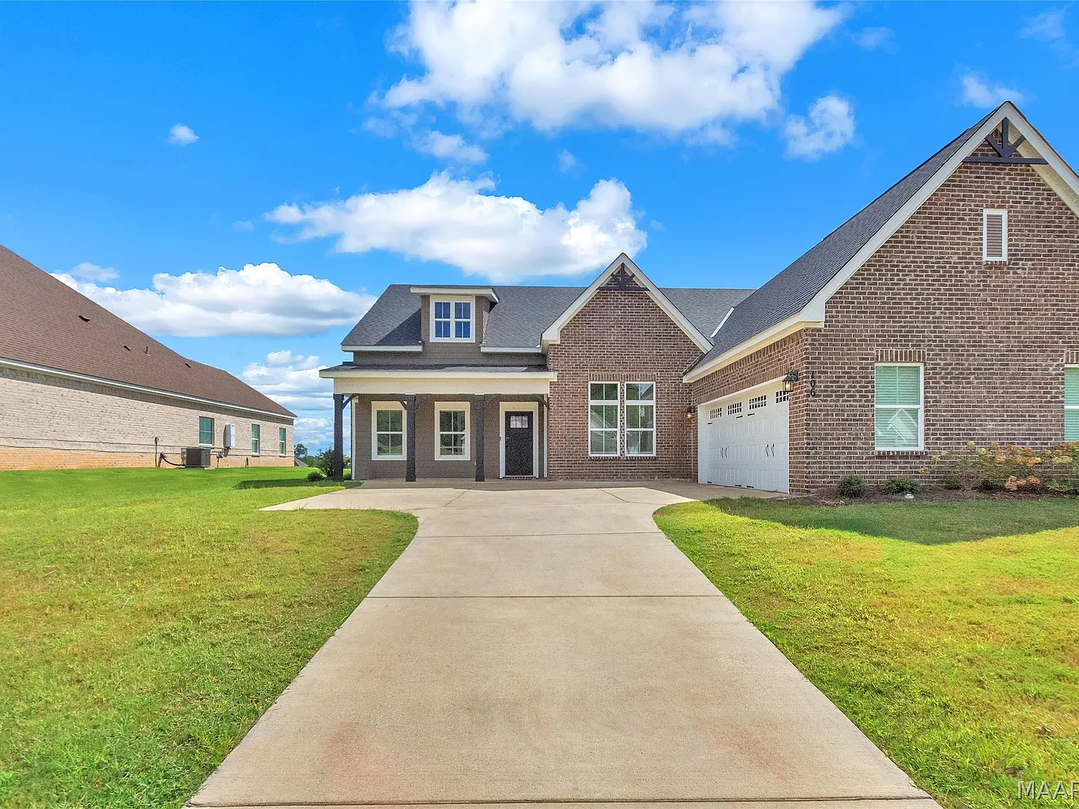 4 bed, 4.5 bath, 3094 sqft, $3,000 — Photo 4