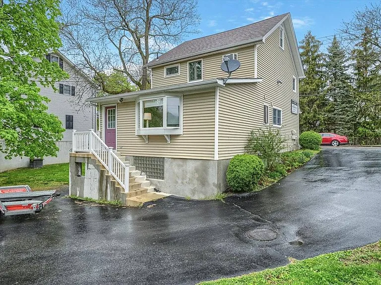 205 Hudson St #1 — Photo 30