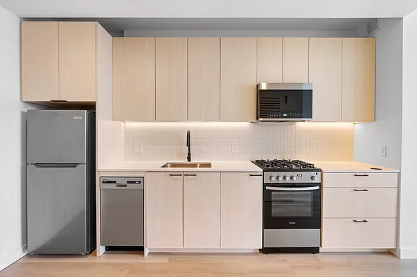 Rented by Living New York | media 34