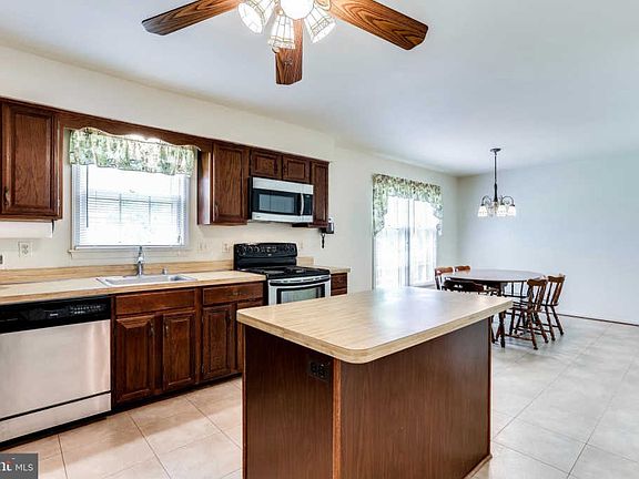 4th image of 8309 Wehland Ct
