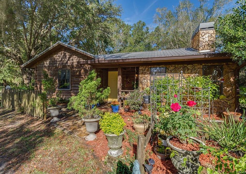 1st image of 5940 N Summerlake Point