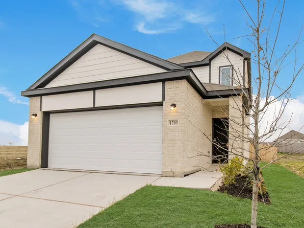 1703 Romans Rd, Ennis, TX 75119