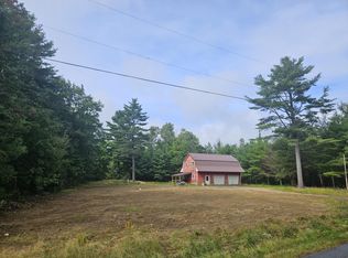 76 Rutland Rd, Newport, ME 04953