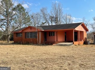 3390 E River Rd, Lumber City, GA 31549