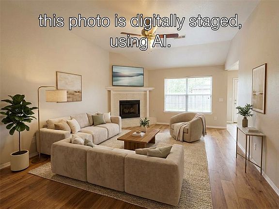 2nd image of 501 Crystal St