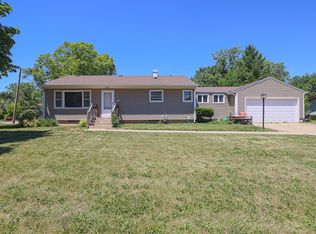 842 Morgan St, Elgin, IL 60123