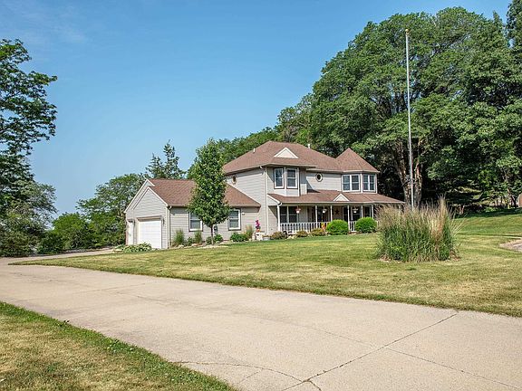 4th image of 1202 Bridle Spur Ct