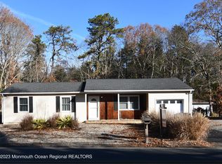 208 Bay Way, Lanoka Harbor, NJ 08734