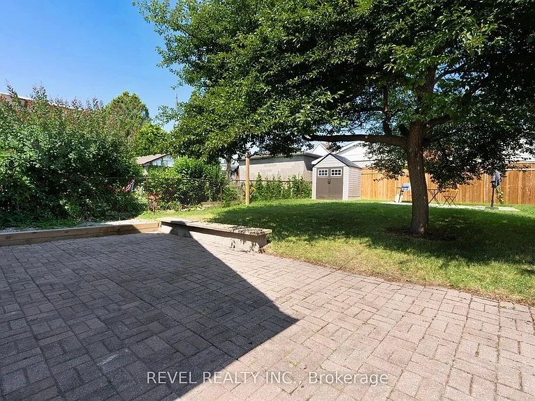24 Kenora Cres #MAIN — Photo 16