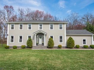 142 Crescent Rd, Florham Park Boro, NJ 07932
