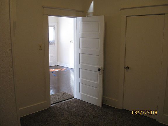 Bedroom middle