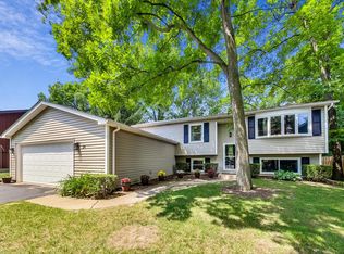 24 Sheehan Dr, Lake Villa, IL